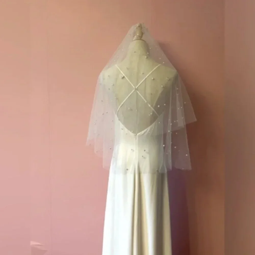 Short Pearl Beaded Short Wedding Veil